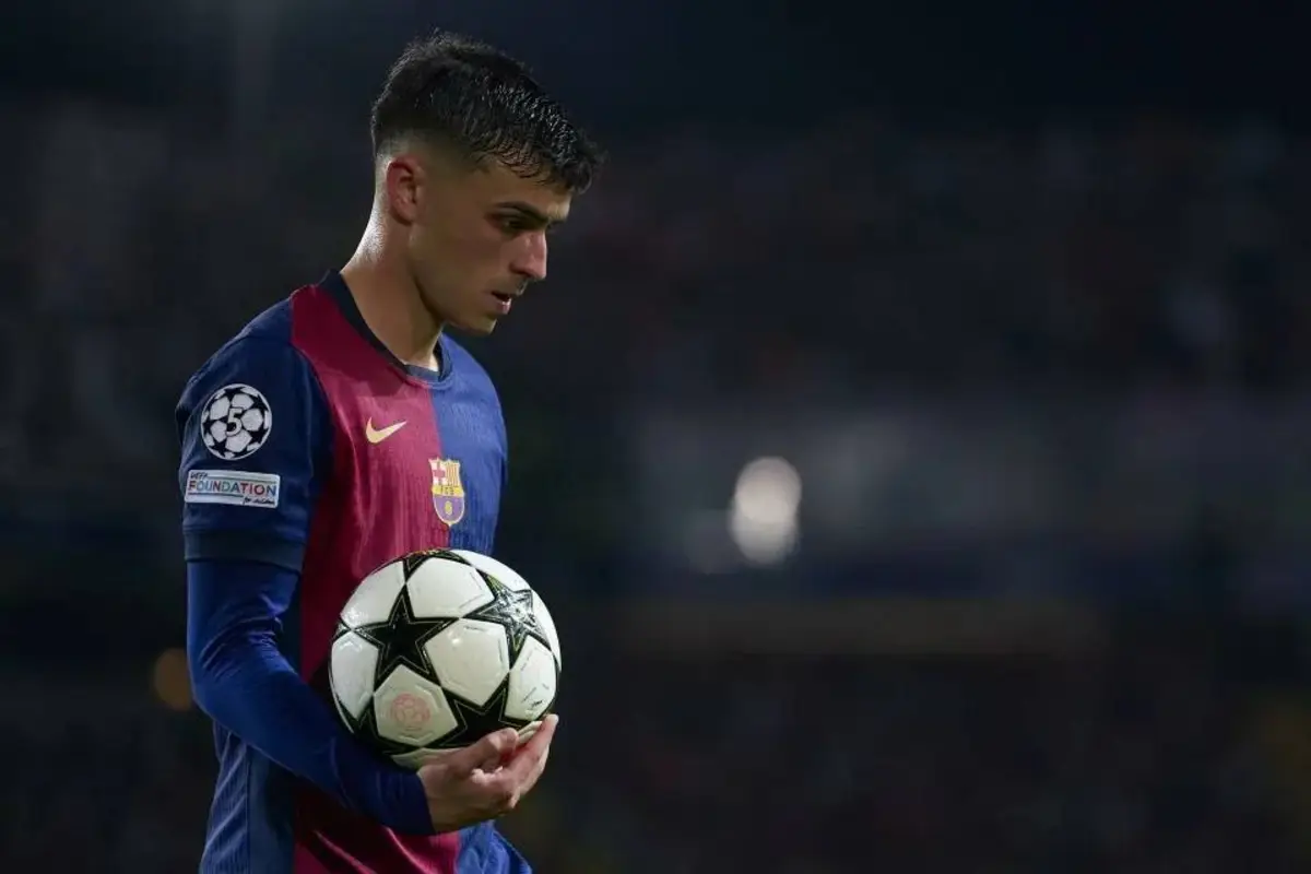 Barcauniversal: Evolving Football with Expert Tech